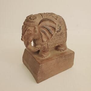 Pier 1 Elephant Resin Bookend Paperweight
